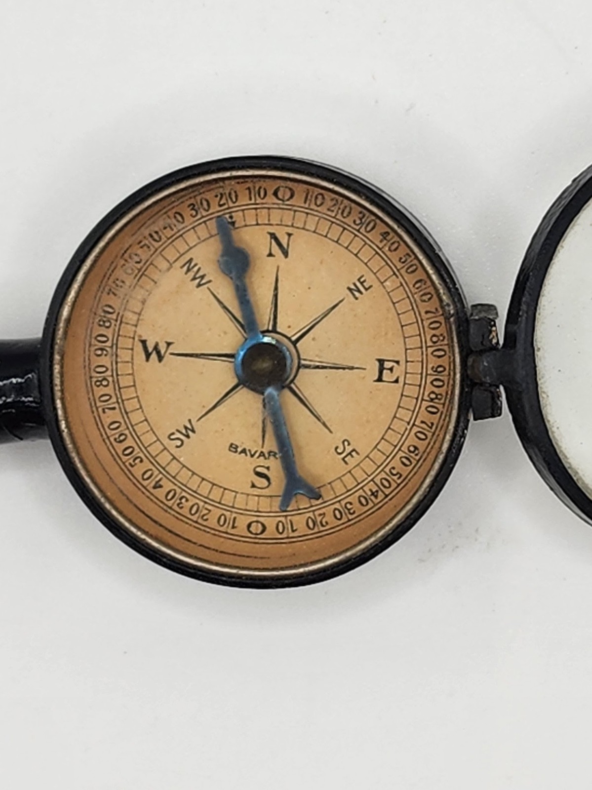 ANTIQUE WWI / WWII BAVARIA COMPASS/FOLDING BINOCULARS/SIGNALING MIRROR RARE