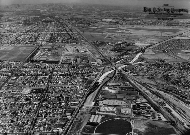 City of Commerce aerial Ca OLD PHOTO 2