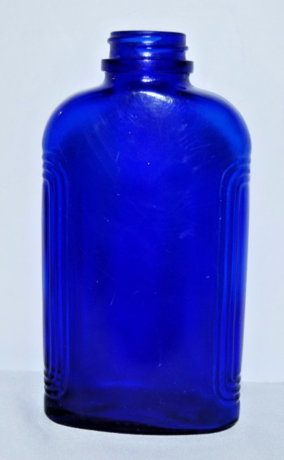 Vintage Cobalt Blue Glass Bottle Art Deco 1934 Hazel Atlas Design Patent 93752