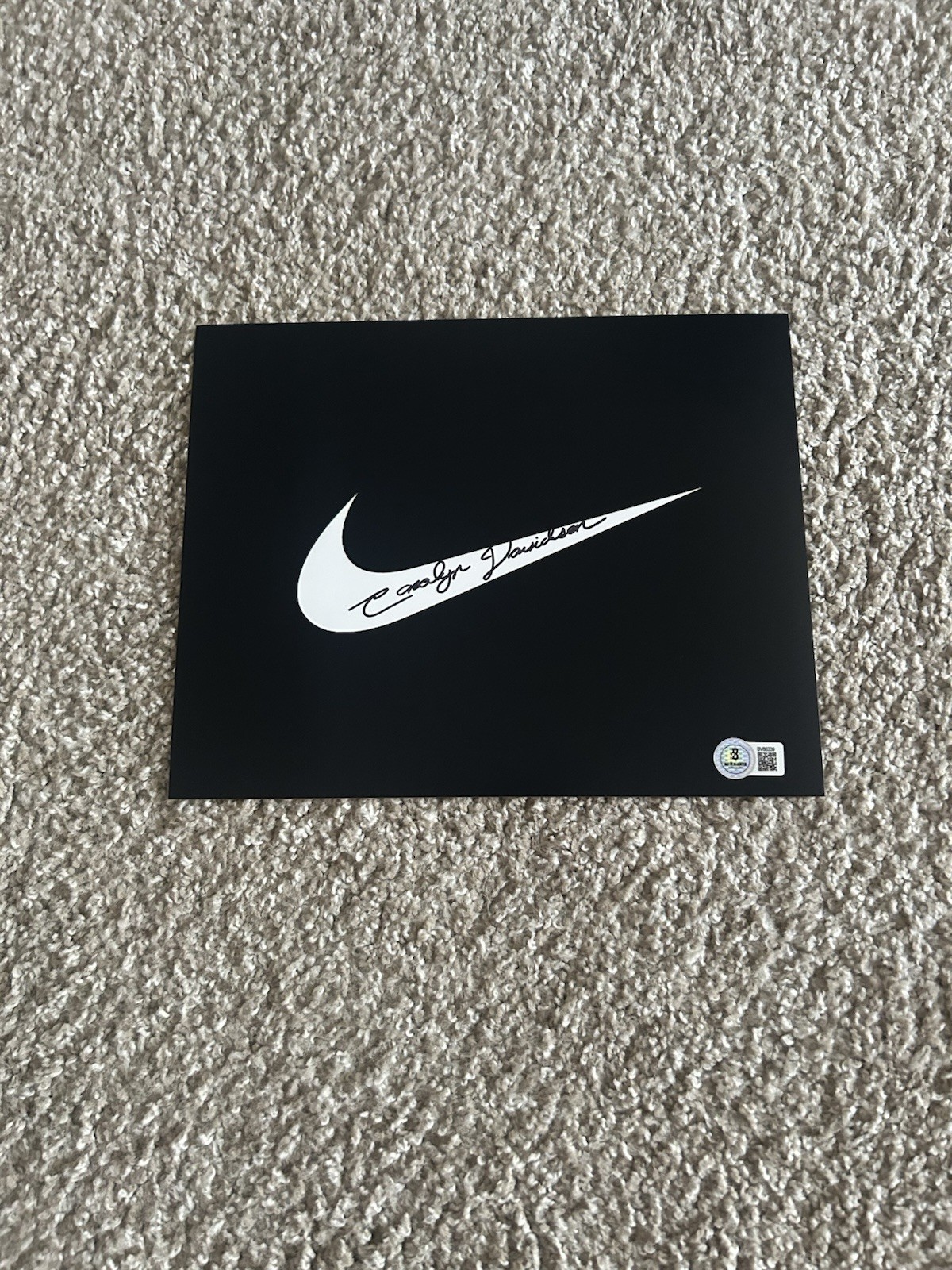 CAROLYN DAVIDSON Signed Autograph 8x10 Photo RARE NIKE SWOOSH LOGO BAS BECKETT B