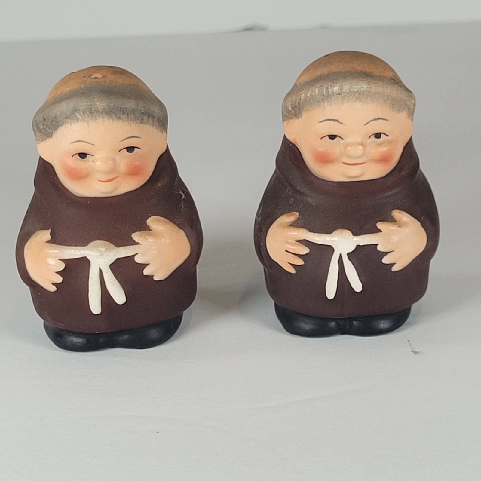 Vintage W. Germany Goebel Porcelain Friar Tuck Brown Monk Salt & Pepper Shakers
