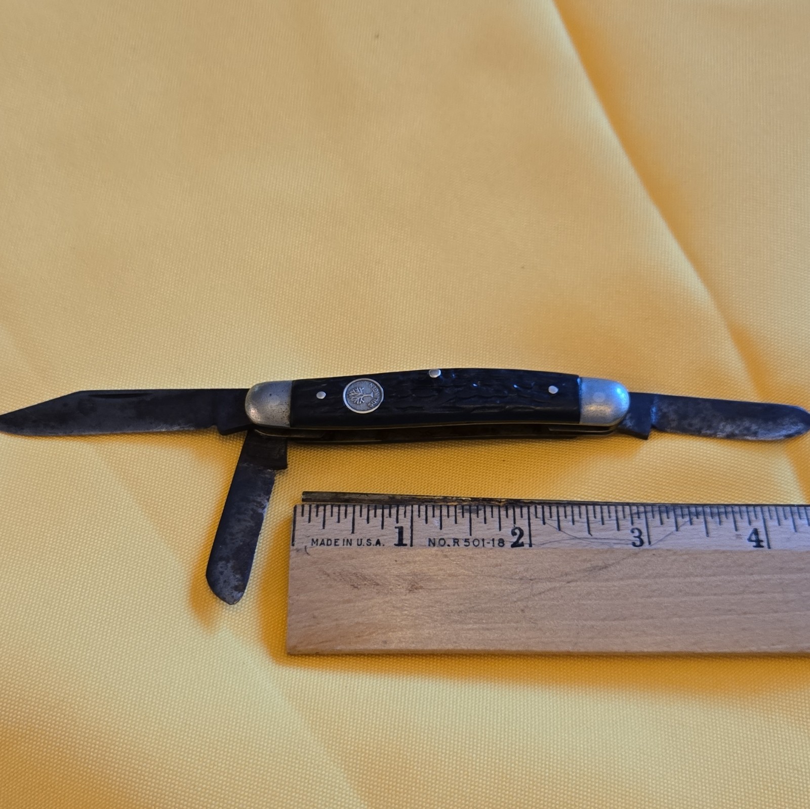 VINTAGE BOKER USA 8585 TREE BRAND 3 BLADE POCKET KNIFE