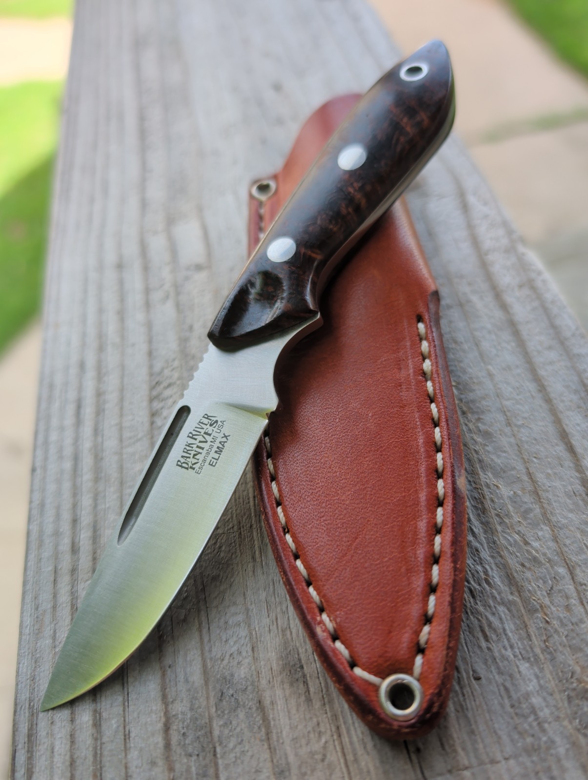 Bark River Adventurer Elmax Presentation Rosewood Burl Aluminum Leather Sheath