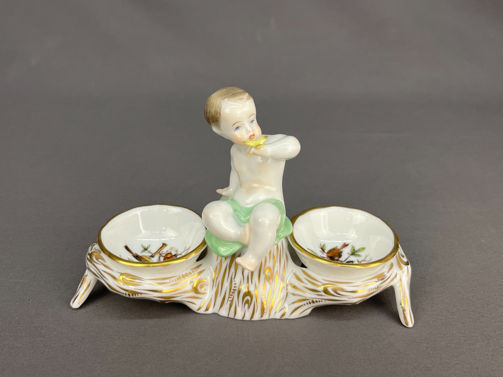 HTF Herend ROTHSCHILD BIRD 258-0-01 Cupid Cherub 5.5