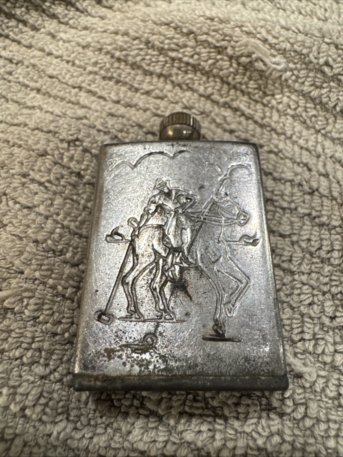 Vintage The Match King Lighter Polo engraved art Shipped Free Insured Tracking