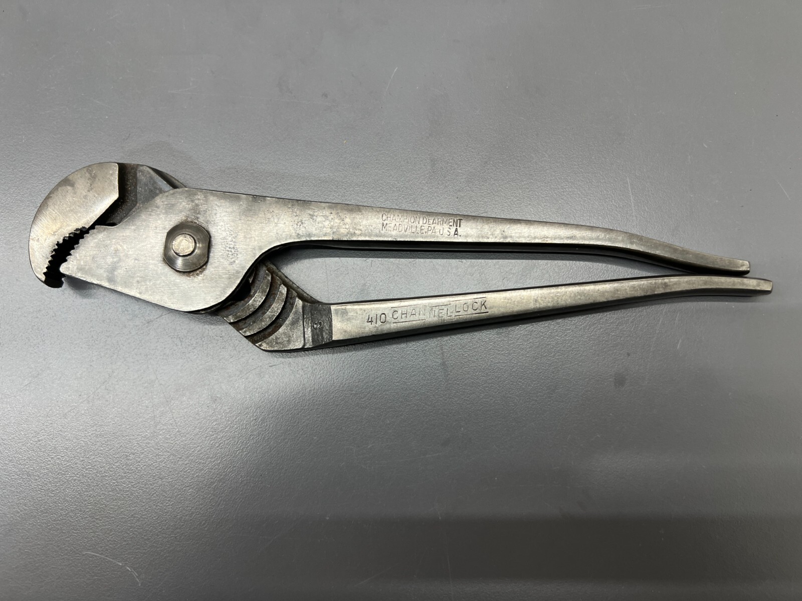 (Y) VINTAGE CHANNELLOCK CHAMPION DeARMENT 410 TONGUE & GROOVE PLIERS VGC - USA