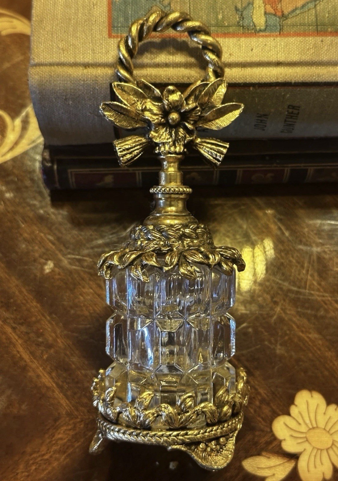 Vintage Stylebuilt PERFUME BOTTLE, Glass & GoldTone Ormolu Gilded metal