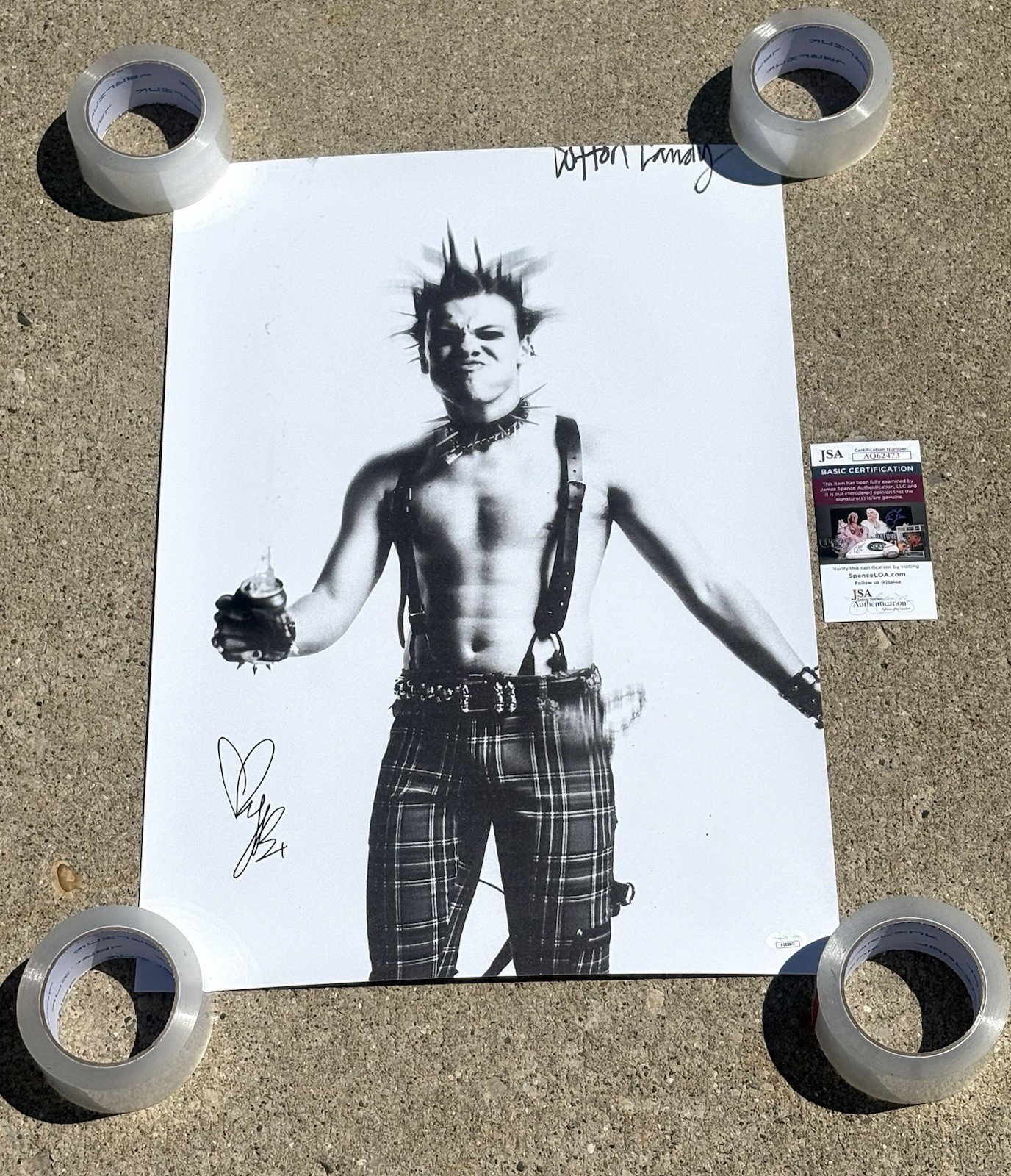 YUNGBLUD SIGNED Poster JSA COA Cotton Candy YUNGBLUD SIGNED Poster JSA COA Cotton Candy