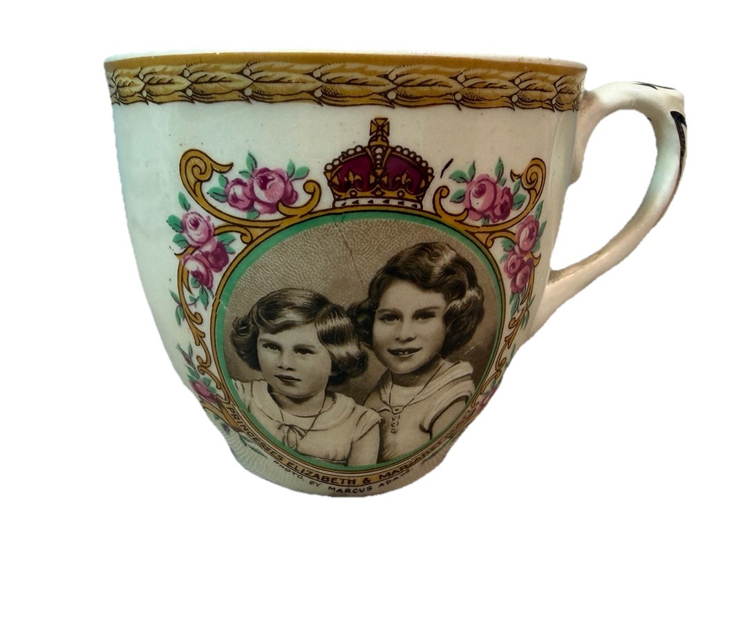 1930s Queen Elizabeth Margaret Souvenir Tea Cup Marcus Adams England 1930s Queen Elizabeth Margaret Souvenir Tea Cup Marcus Adams England