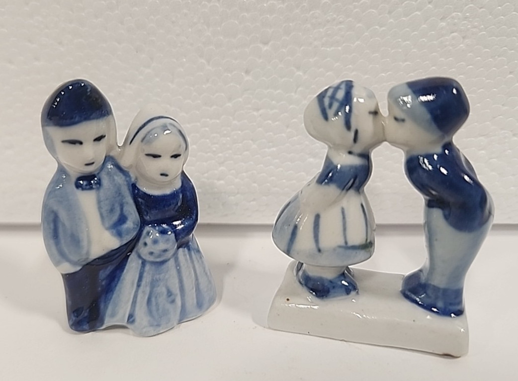TWO Miniature Delft Blue Holland Dutch Couple Kissing & Wedding 1 3/4\