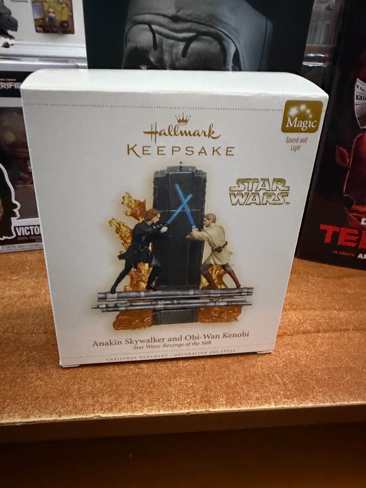 NEW 2006 Hallmark Keepsake Star Wars Anakin Skywalker & Obi-Wan Kenobi Ornament NEW 2006 Hallmark Keepsake Star Wars Anakin Skywalker & Obi-Wan Kenobi Ornament