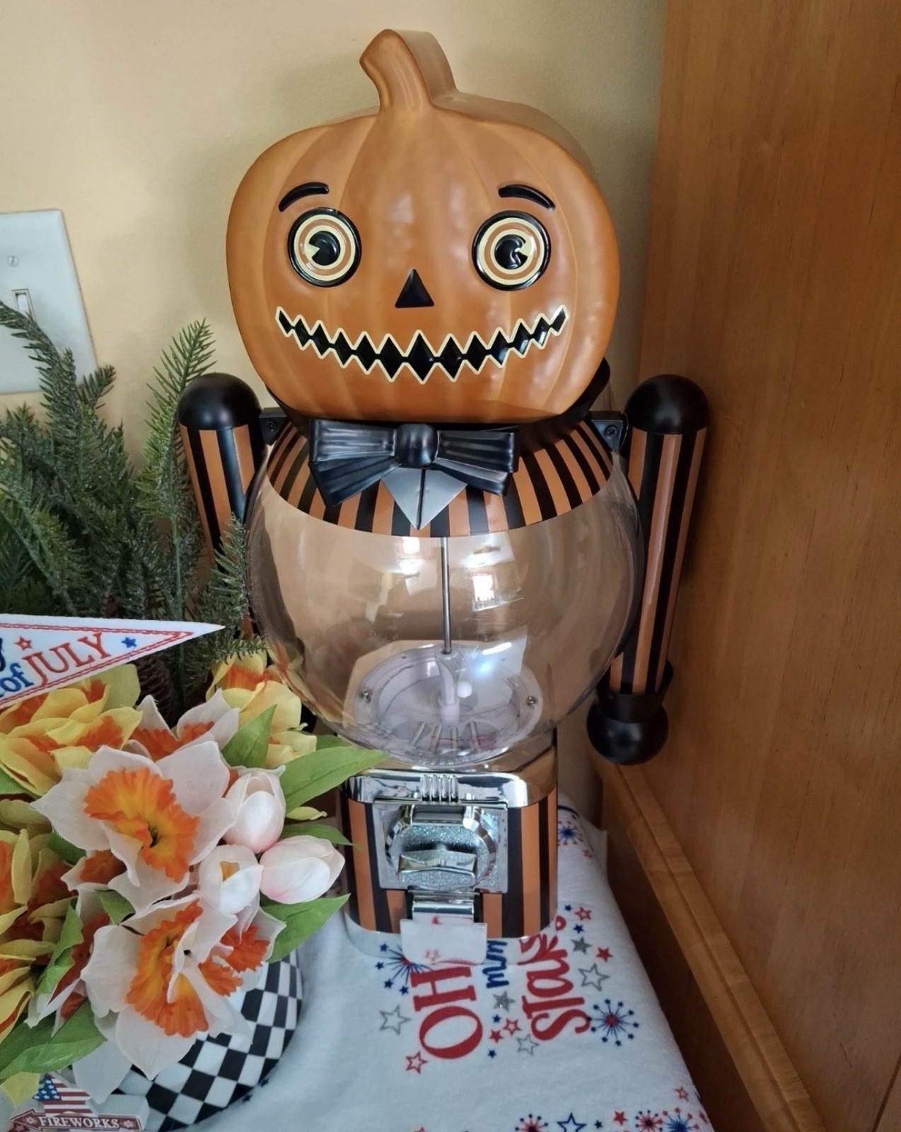 Ashland Halloween Pumpkin Gumball Machine Ashland Halloween Pumpkin Gumball Machine