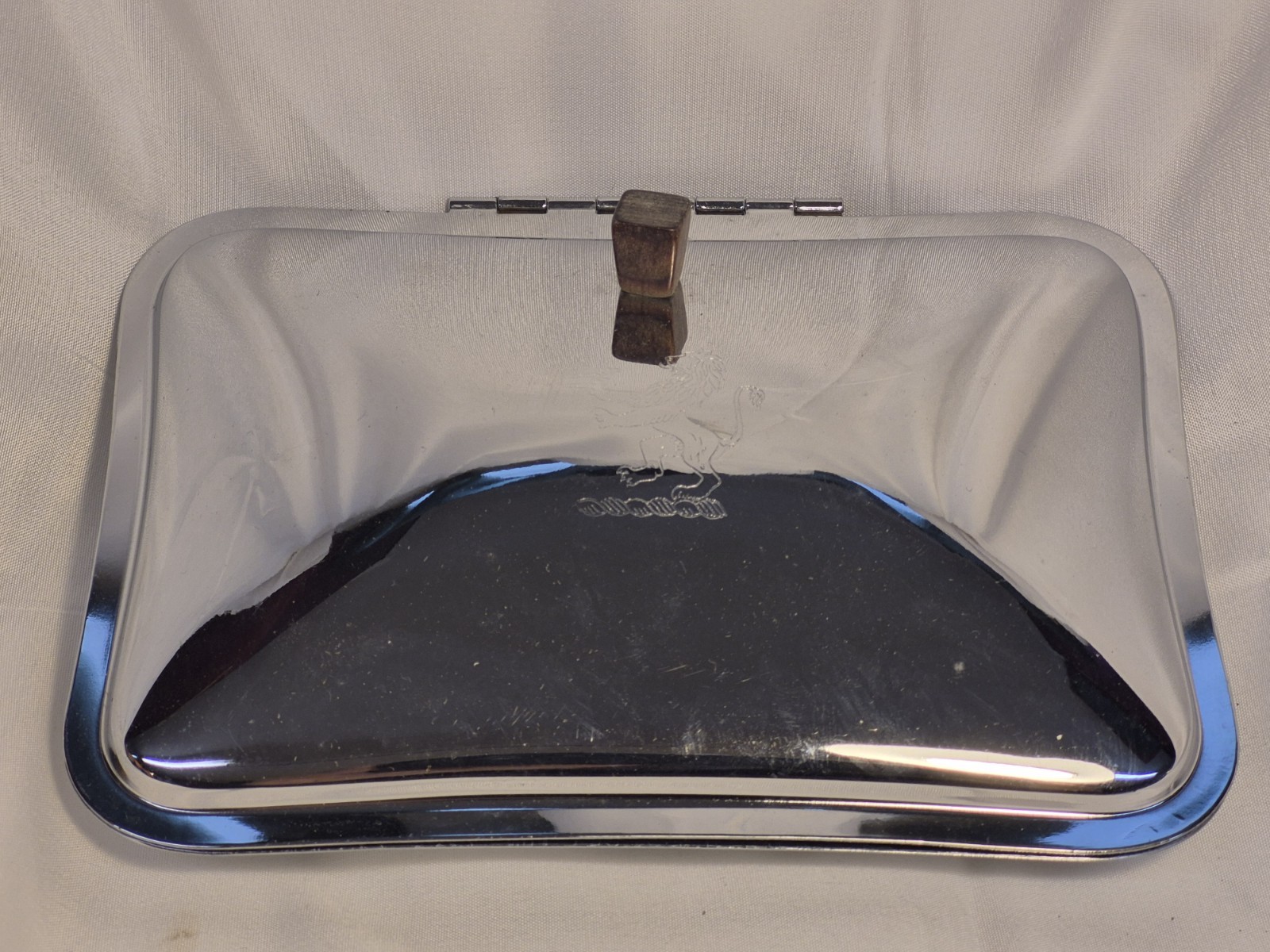 Vintage Irvinware Silent Butler Crumb Catcher Chrome Lion Griffon Crown Symbol