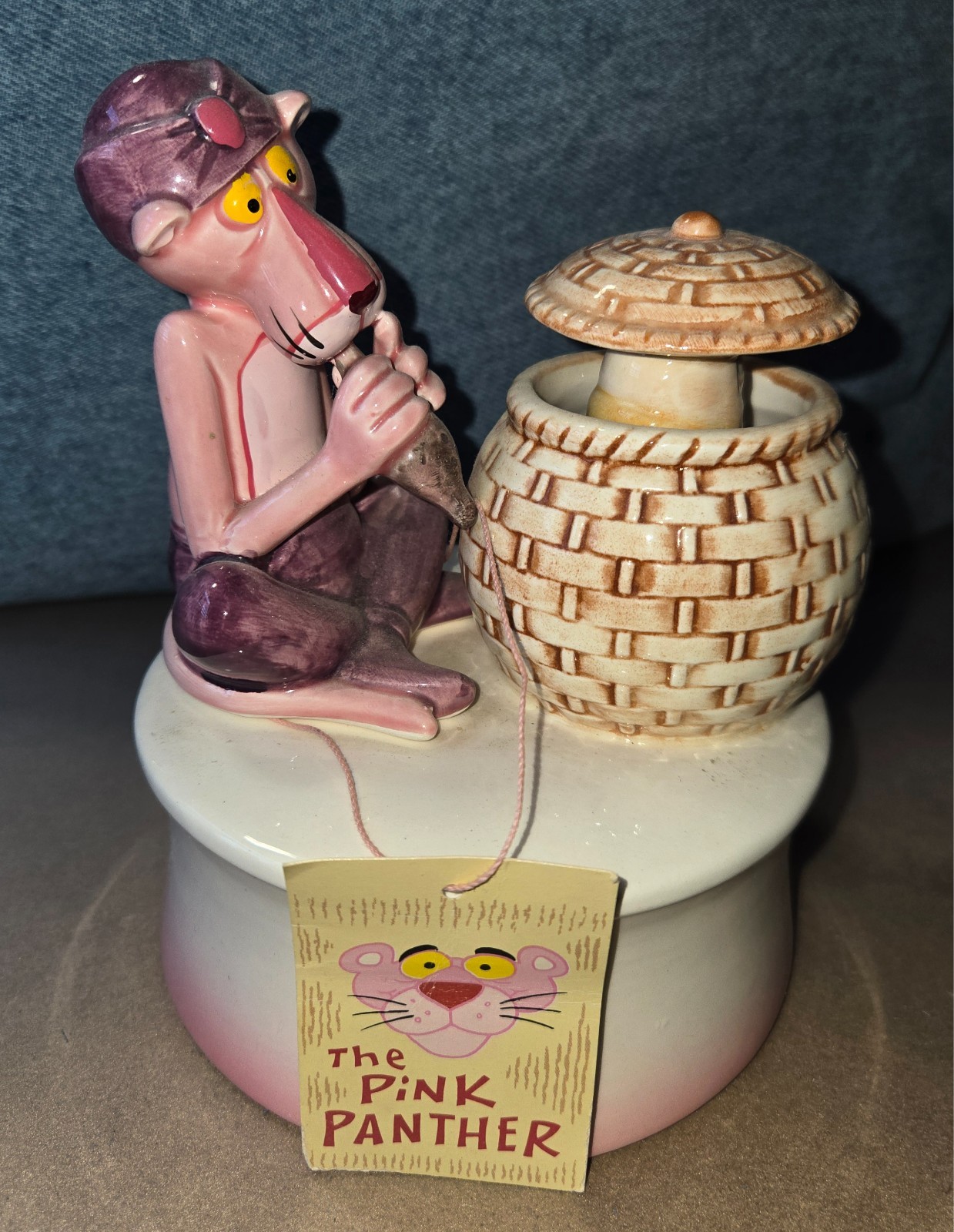1981 Royal Orleans Pink Panther Ceramic Music Box Working Original Tag 1981 Royal Orleans Pink Panther Ceramic Music Box Working Original Tag