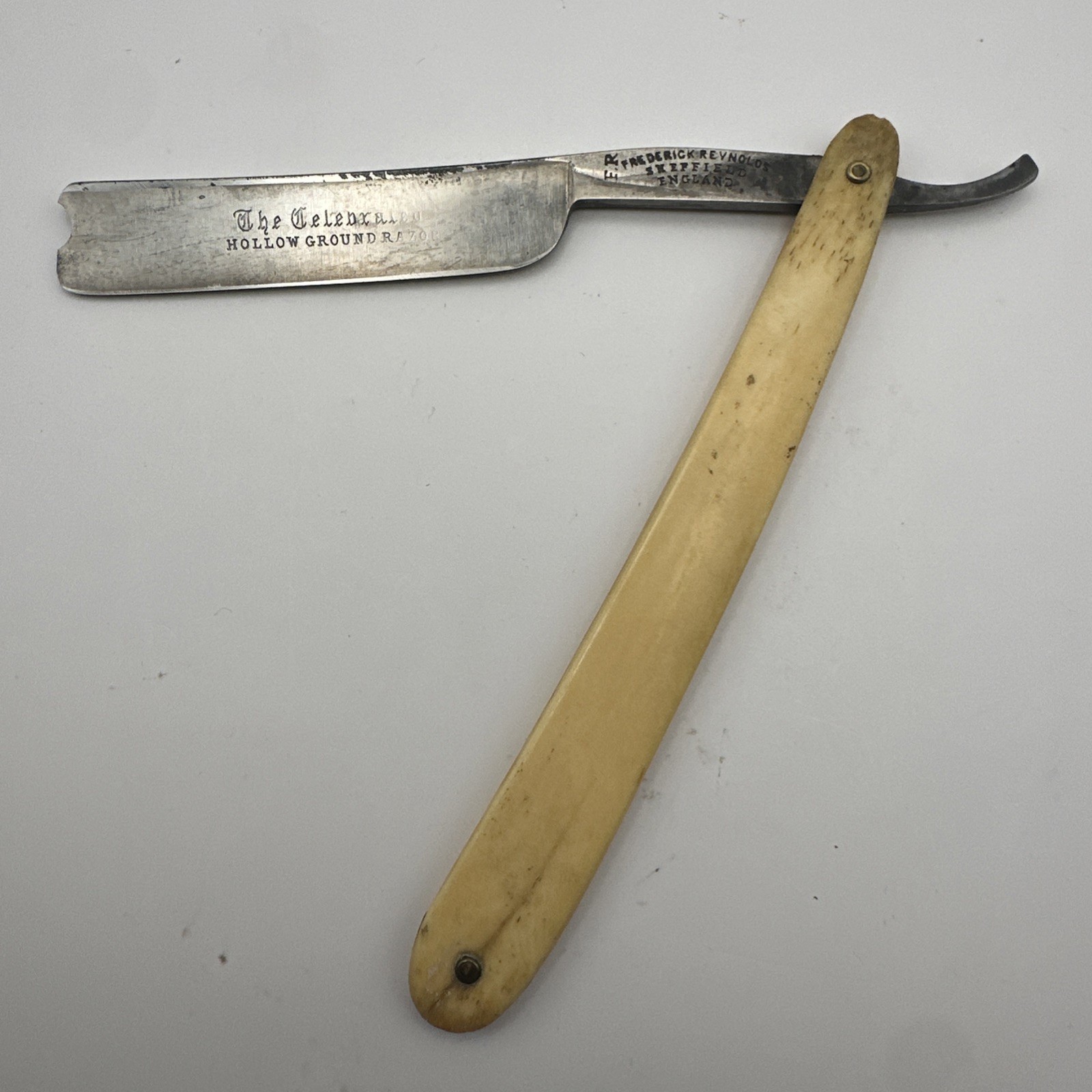 Vintage Frederick Reynolds Sheffield Straight Razor Barber's Notch Shave Ready