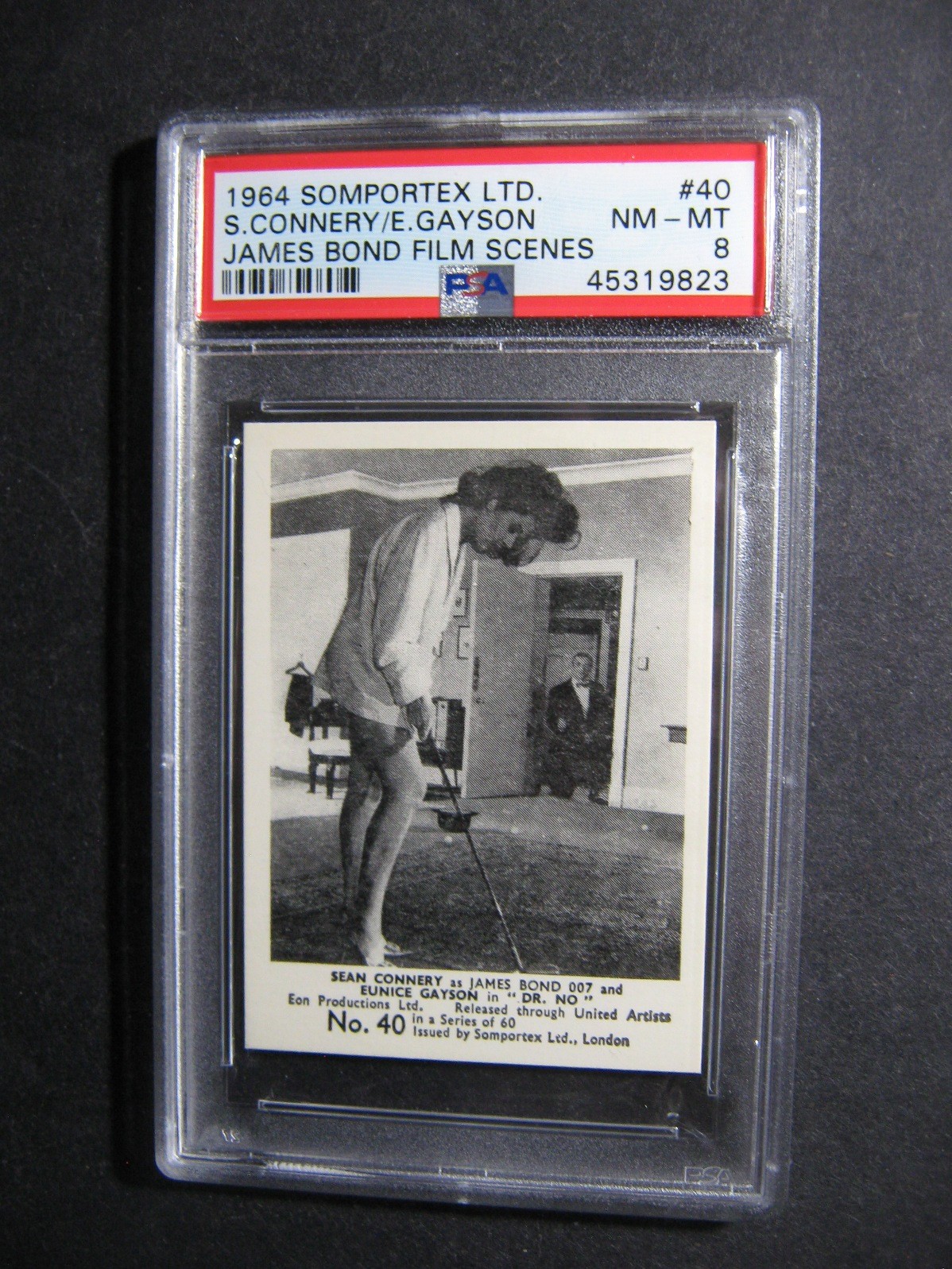 1964 Somportex Ltd. #40 SEAN CONNERY/EUNICE GAYSON JAMES BOND FILM SCENES PSA 8