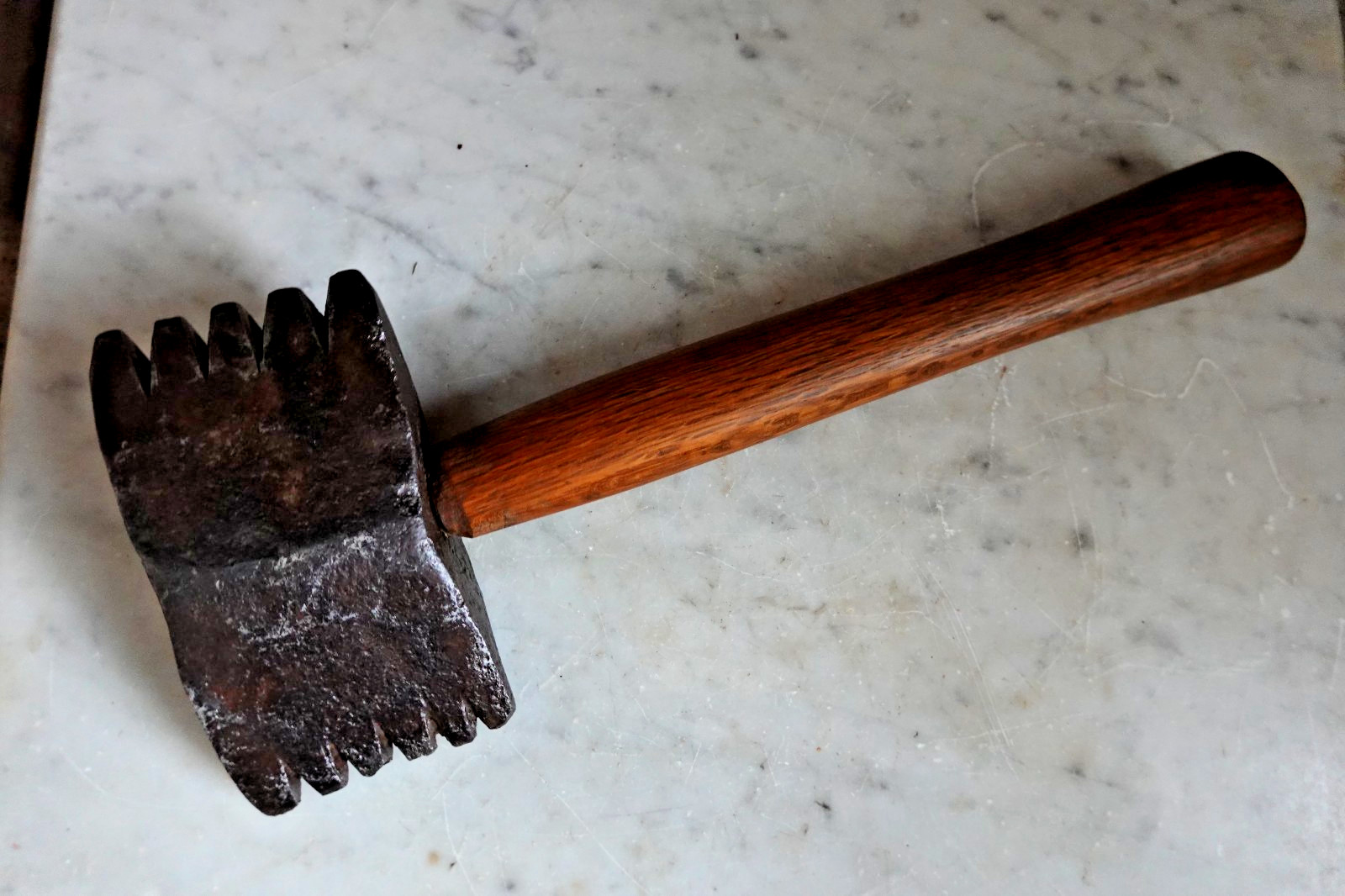Antique STONE MASON BUSH AXE ROCK HAMMER 5lb 6oz Quarry Worker Sculptor Tool Antique STONE MASON BUSH AXE ROCK HAMMER 5lb 6oz Quarry Worker Sculptor Tool