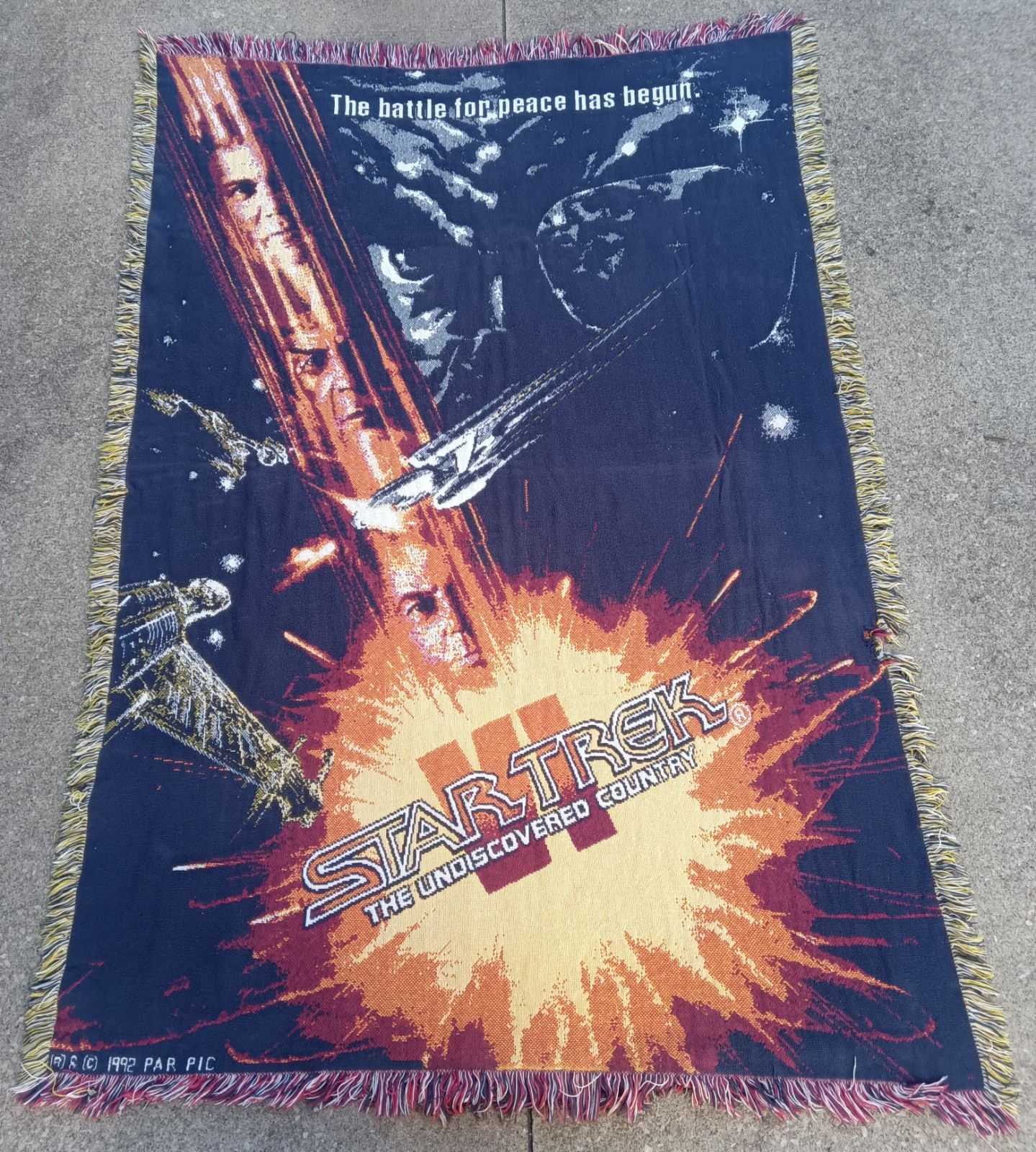 Vintage 1992 STAR TREK VI: Undiscovered Country Tapestry Throw Blanket Tapestry
