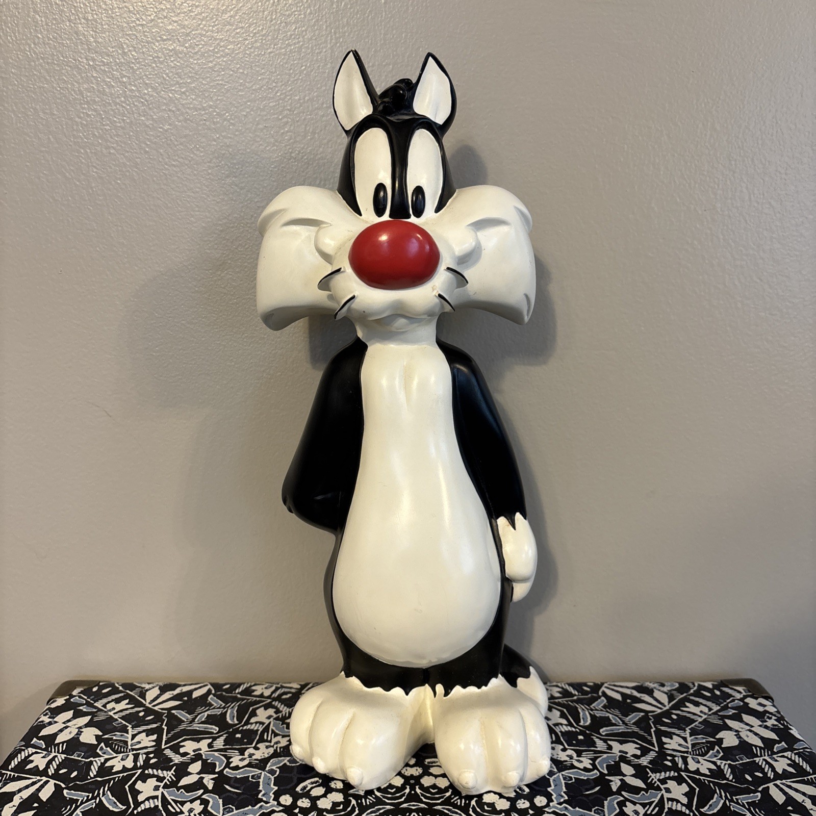 VINTAGE LARGE 14
