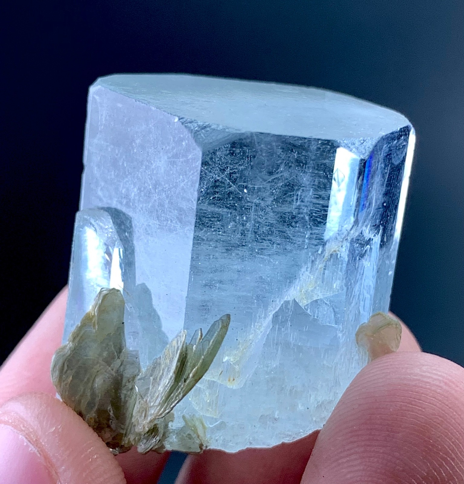 128 Carat Aquamarine Crystal Specimen From Skardu Pakistan