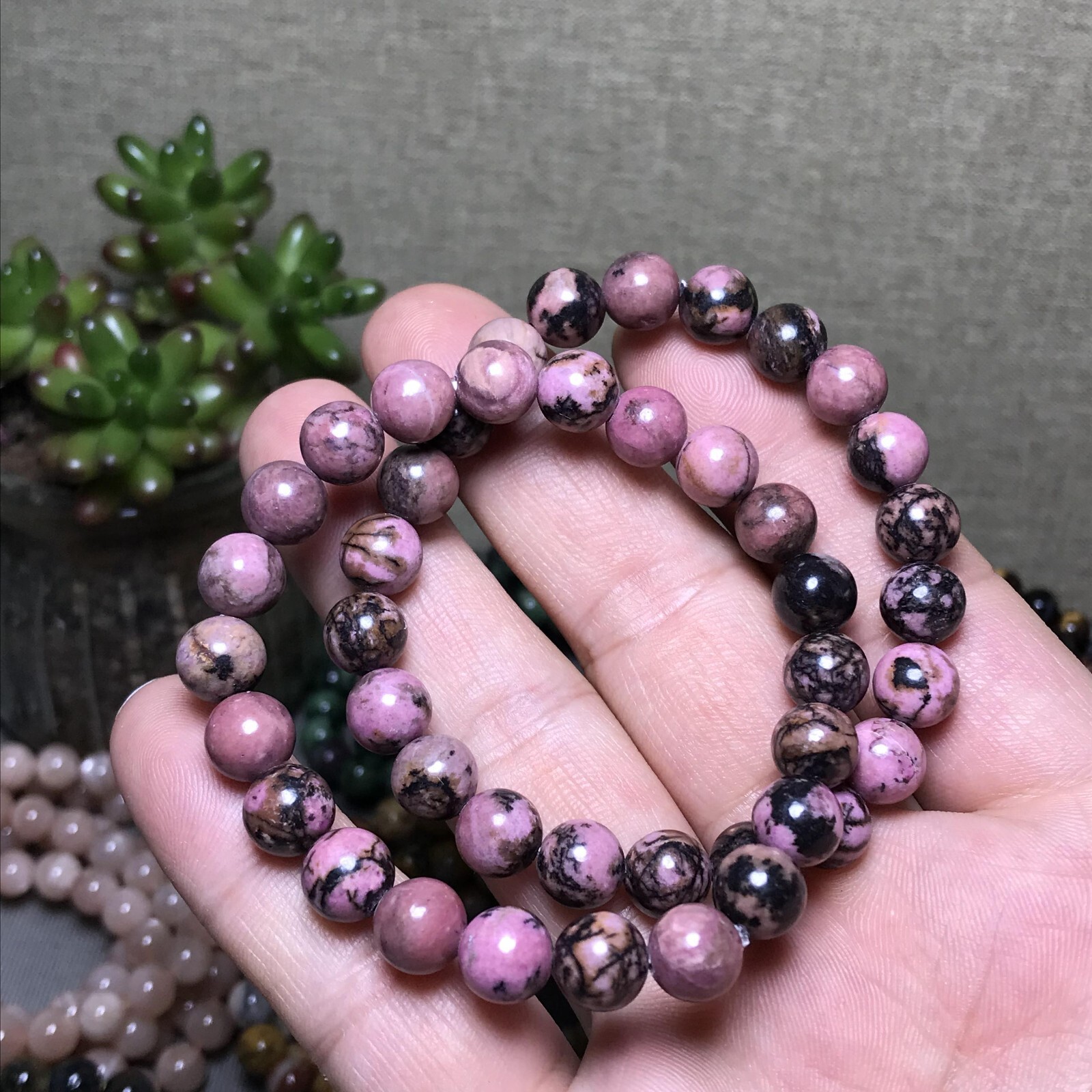 10Pcs Wholesal Natural Polish Red rose stone bracelets Crystal ball 8mm 