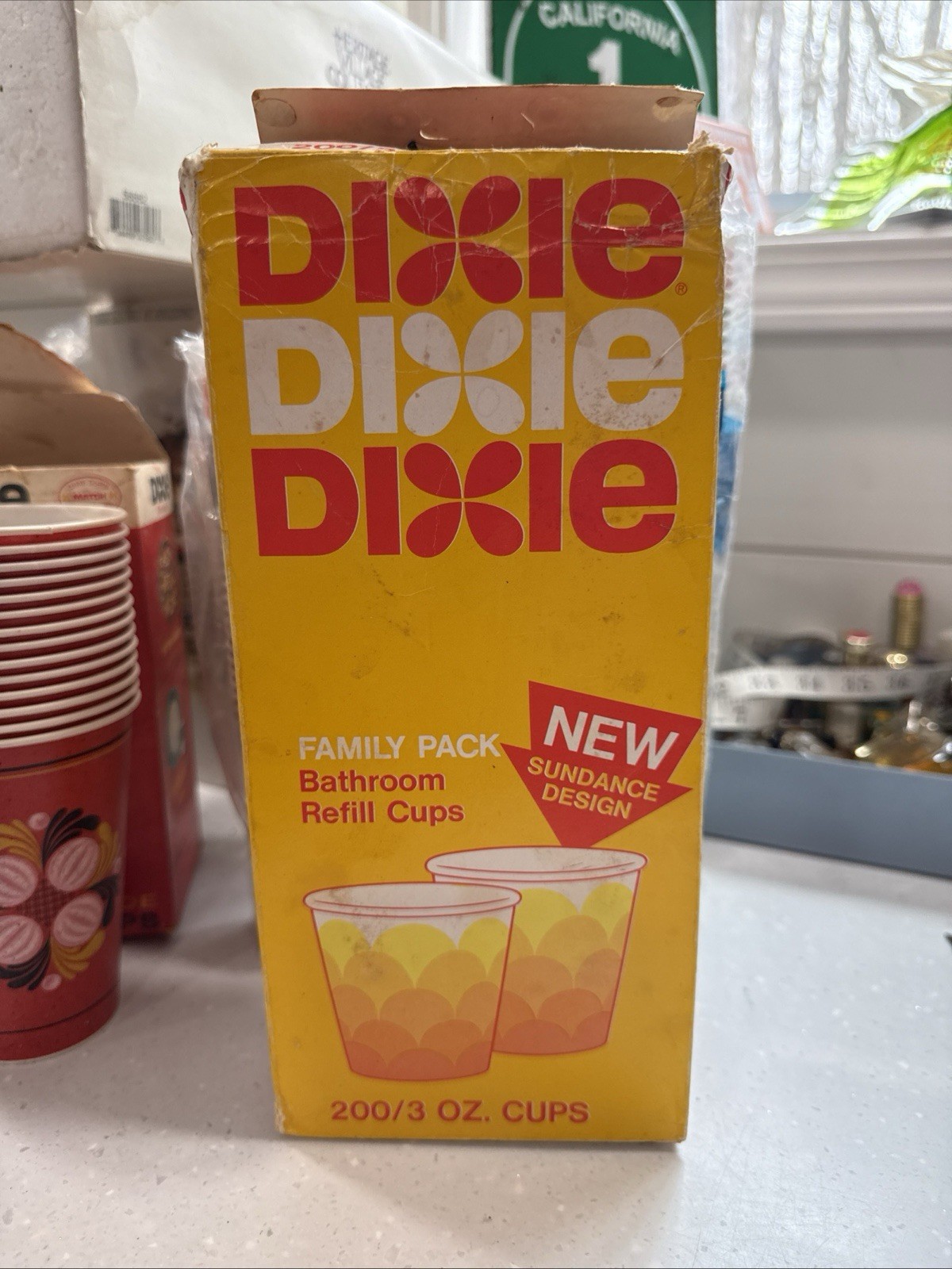 NOS Vintage 70s DIXIE CUPS 200 3 Oz MID-CENTURY Sundance ORANGE Refill 1972 PROP