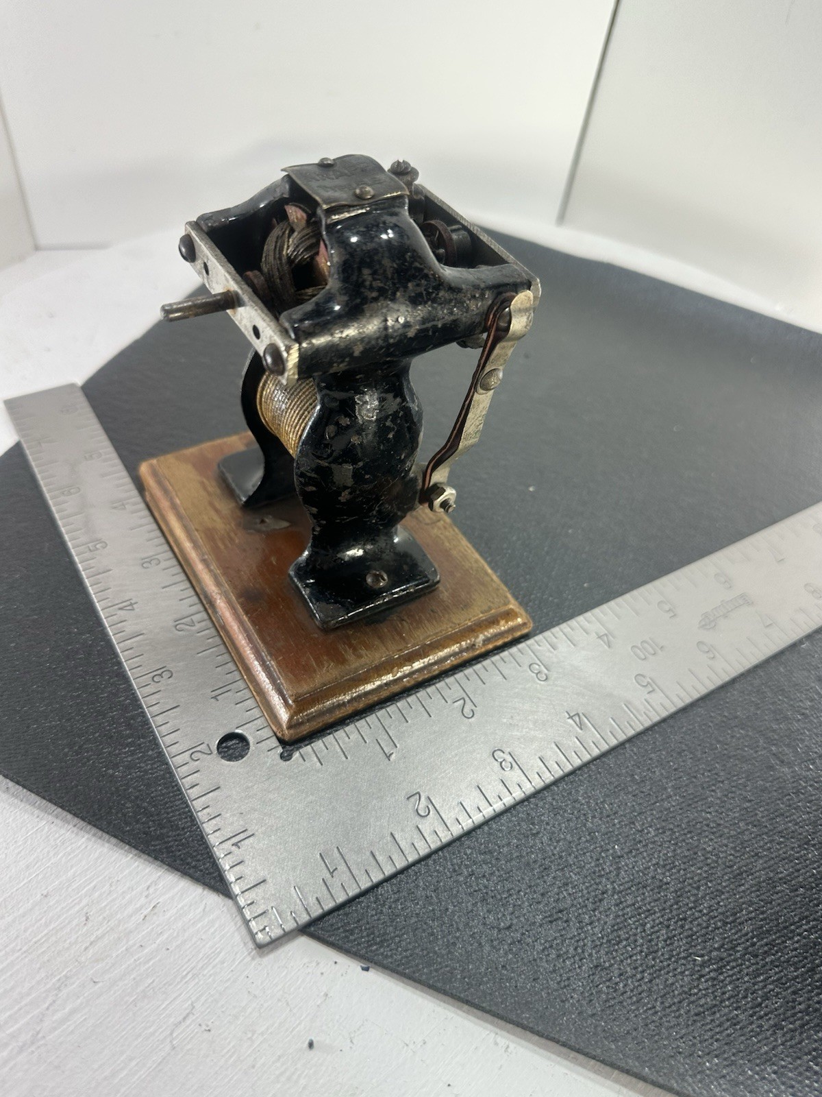 Antique Little Hustler Electric Motor Open Frame Cast Iron As-Is Untested