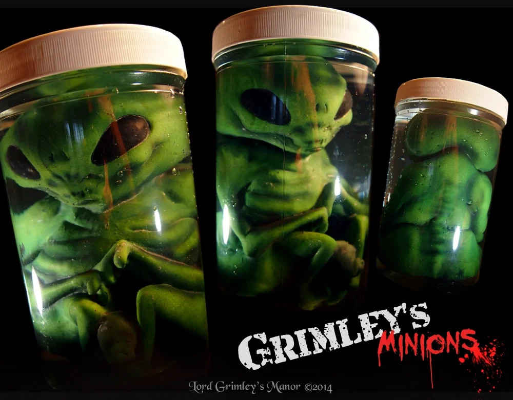 Lord Grimley\'s Manor Green Alien Embryo in a Jar New with Tag
