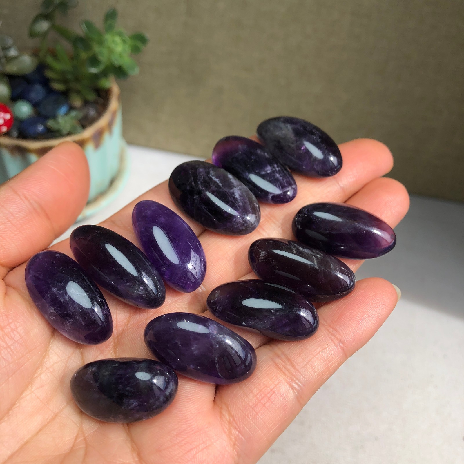 11pcs Natural Dream Amethyst semi-precious purple Crystal specimens 77g A6011