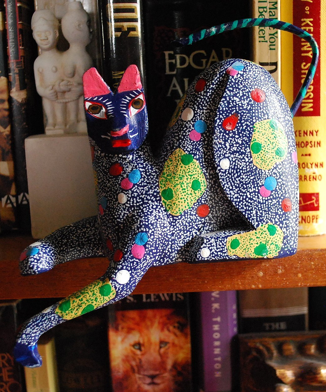 Vtg SHELF-SITTER CAT Oaxacan Alebrije MEXICO Wood Carving JUAN HERNANDEZ CRUZ
