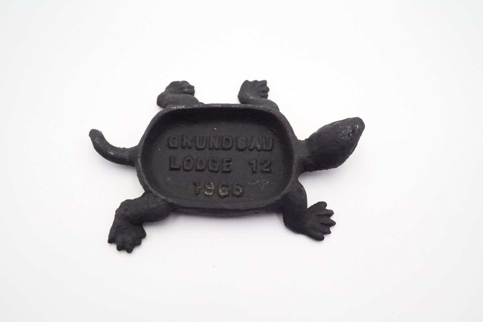 Vintage 1966 Grundsau Lodge 12 Cast Iron Turtle Figurine Souvenir Paperweight