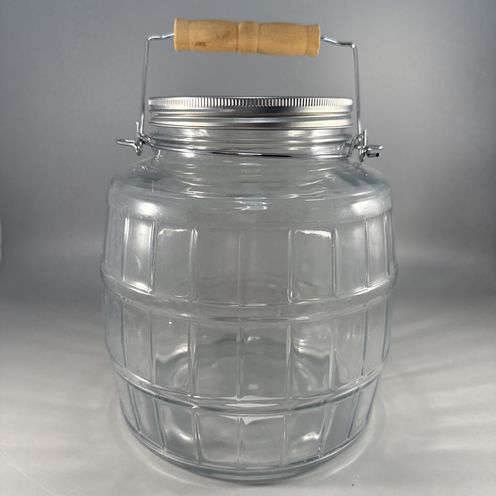 Anchor Hocking Barrel Shaped Glass Pickle Jar Wood Handle Lid Farmhouse Kitchen