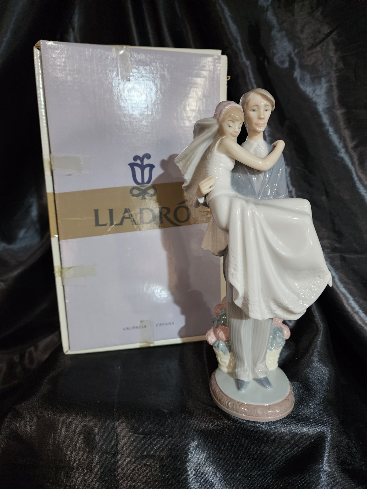 LLADRO Bride and Groom 