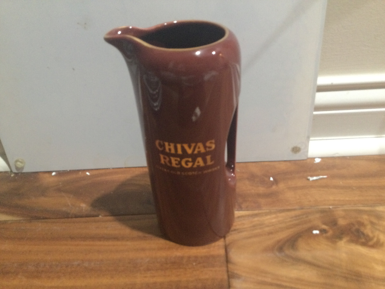 CHIVAS PITCHER REGAL SCOTCH WHISKY MARTINI BARWARE WADE PDM ENGLAND 26 OZ TALL.