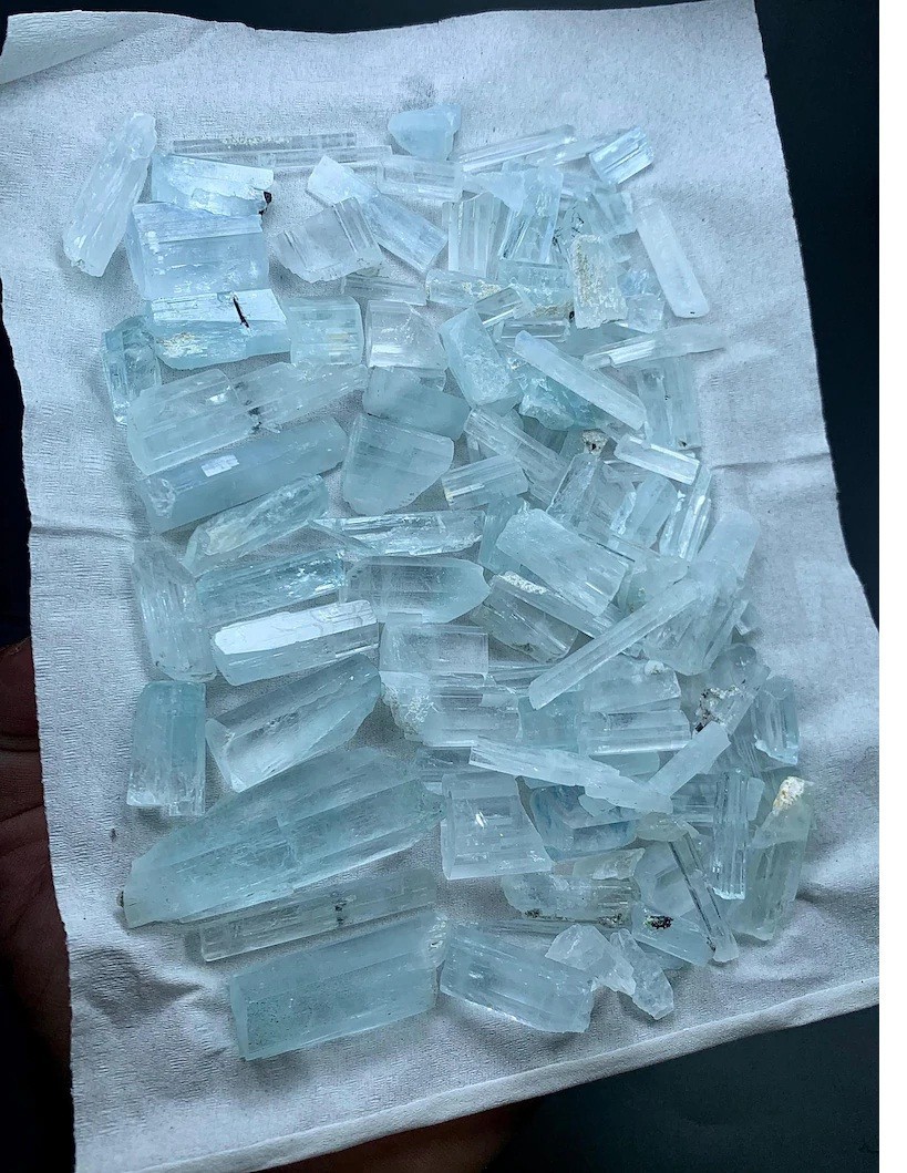 Rarest 1400cts Natural Aquamarine  Crystals Lot - Beautiful Crystals wholesale 