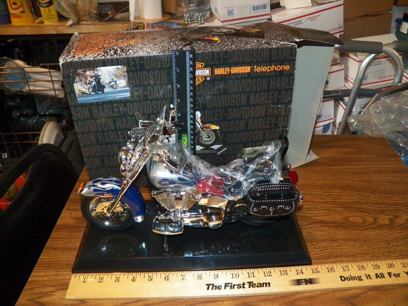 2002 TELEMANIA Harley-Davidson Motorcycle Telephone Model #025813 w/ Orig. Box