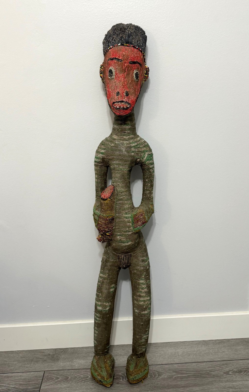 LARGE VINTAGE AFRICAN ANCESTRAL BAMILEKE GLASS BEADED COVERED FIGURE STATUE 45\ LARGE VINTAGE AFRICAN ANCESTRAL BAMILEKE GLASS BEADED COVERED FIGURE STATUE 45\