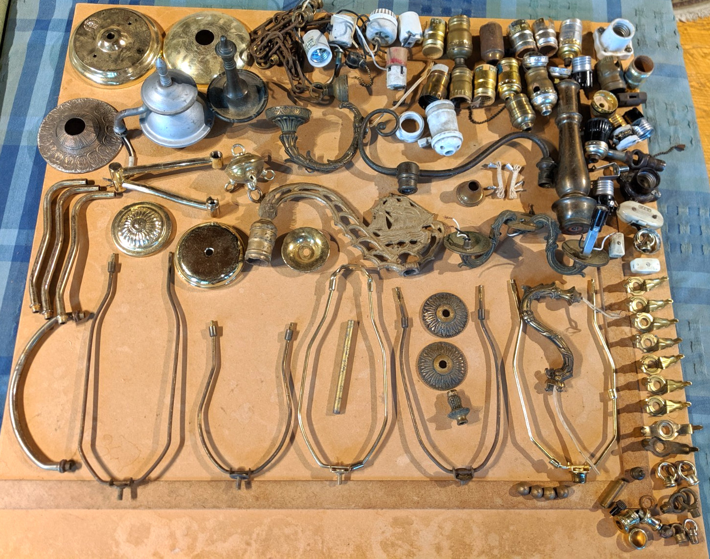 15lb Lot Vintage Lamp Metal Parts Repair Restore Art Craft Chain Arms socket
