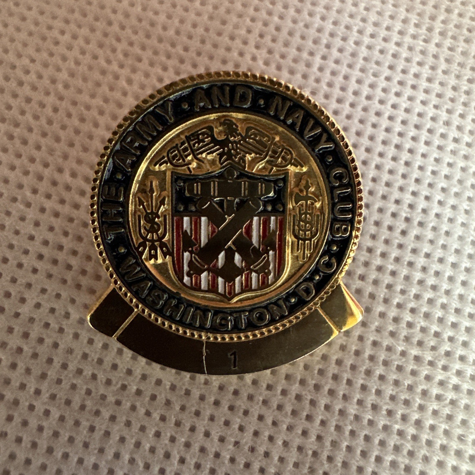 Army & Navy Club Washington DC Vintage Gold Tone Lapel Pin Badge USA #1