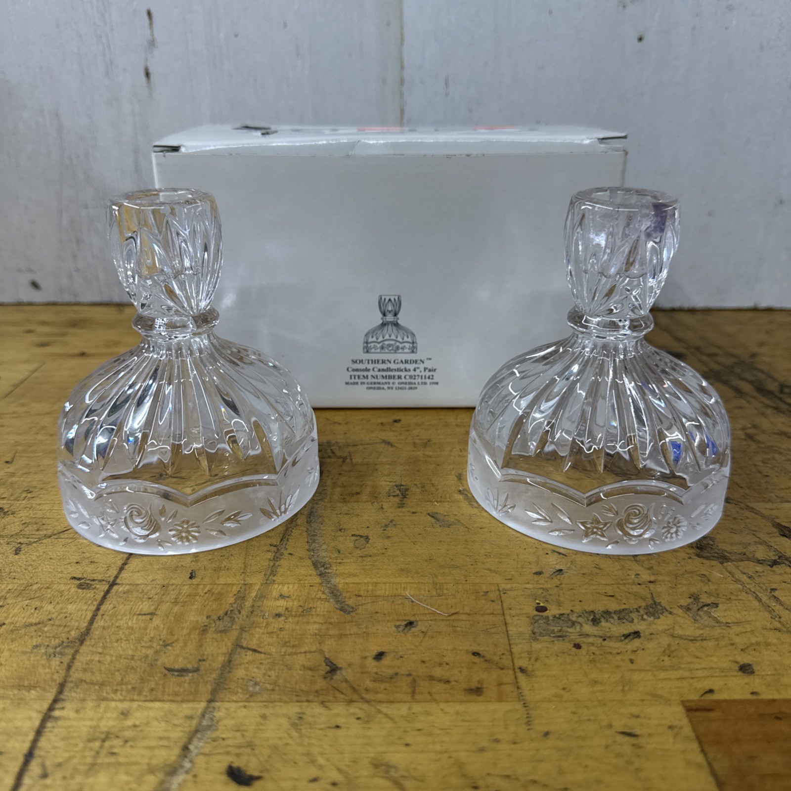 Oneida Crystal Southern Garden Set of 2 Console Candlestick 4 “  Holders