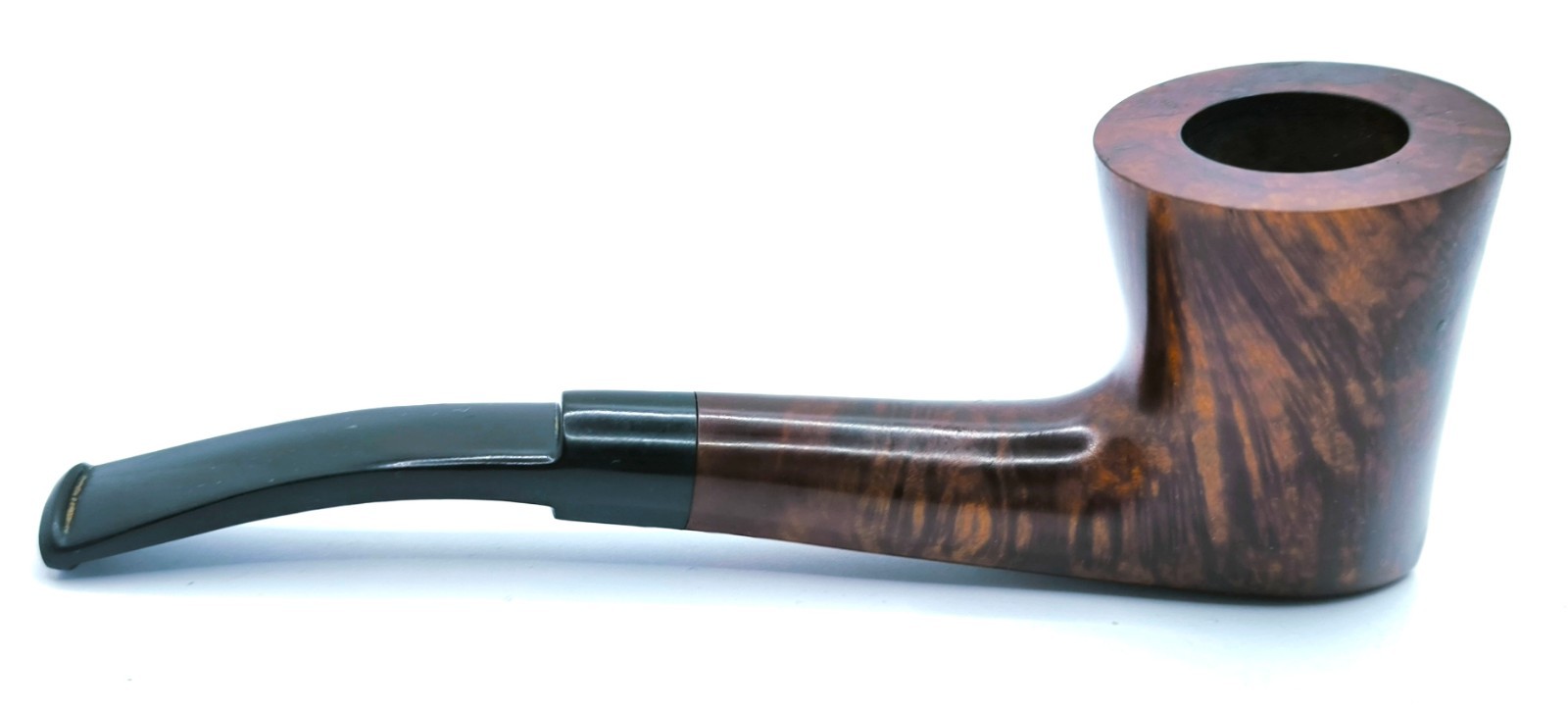 Vintage Reject London Made Briar Wood Smoking Pipe in The Guildhall Box