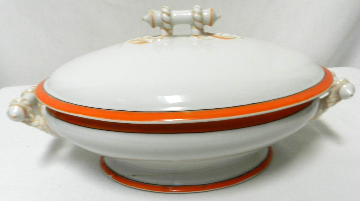 Haviland Limoges France Porcelain Vintage serving bowl w/ lid Tureen