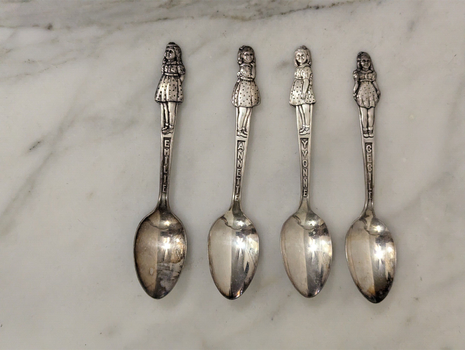 Set of 4 DIONNE QUINTUPLETS Silverplate SPOON Carlton 1930s Palmolive promo Girl