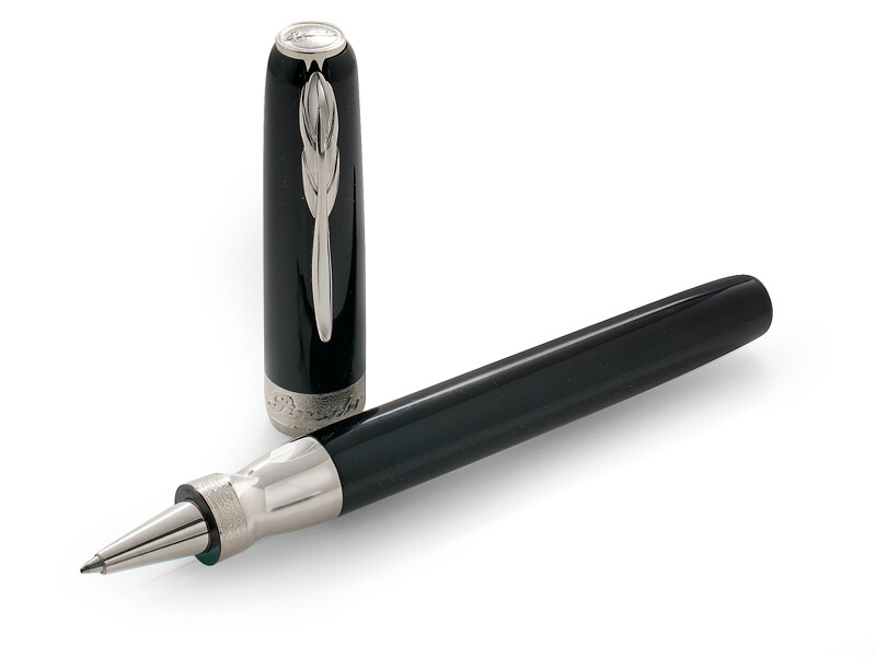 Pineider La Grande Bellezza Collection Black Celluloid Rollerball Pen