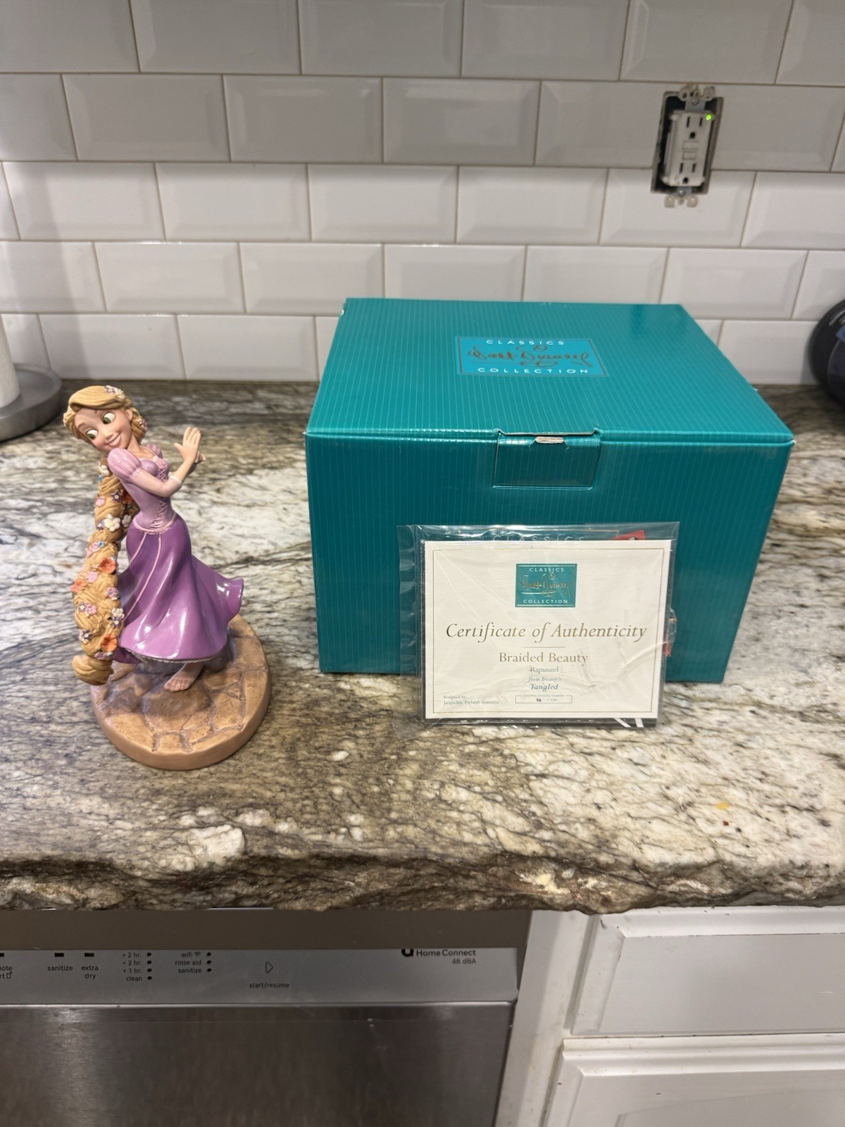 Disney WDCC Tangled Princess Rapunzel Braided Beauty Statue Figure 58/750 COA