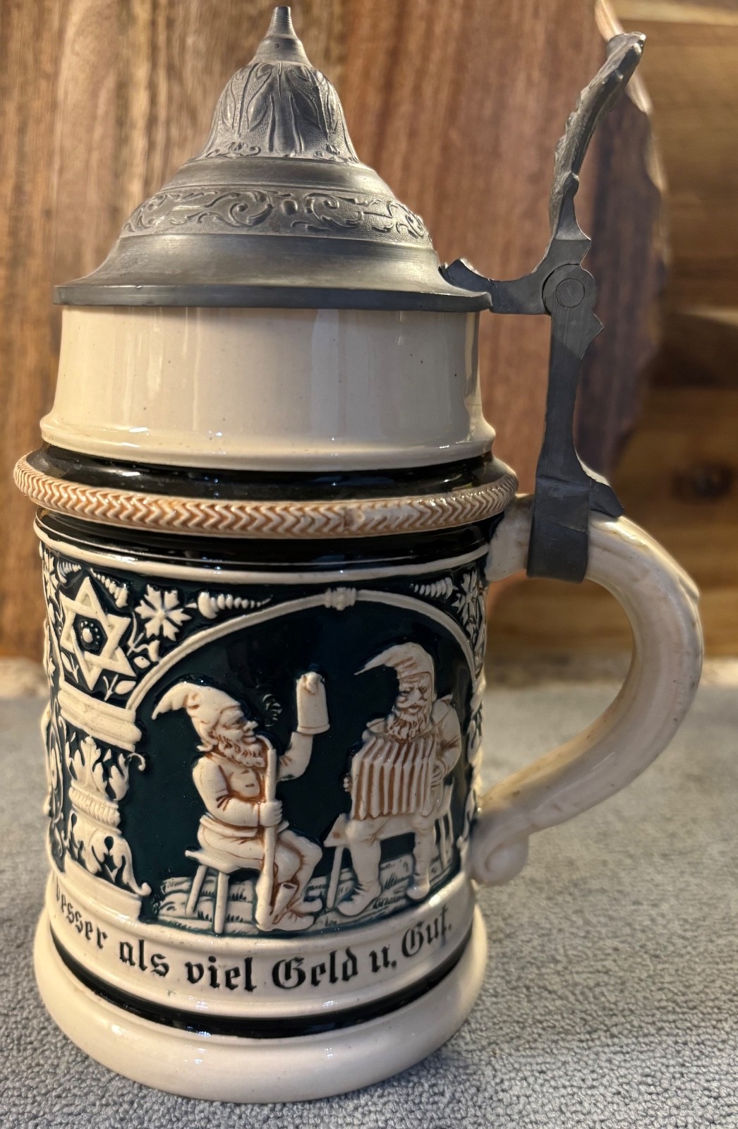 Antique S.P. Gerz German Beer Stein No. 267 with Pewter Lid Circa 1900 Antique S.P. Gerz German Beer Stein No. 267 with Pewter Lid Circa 1900