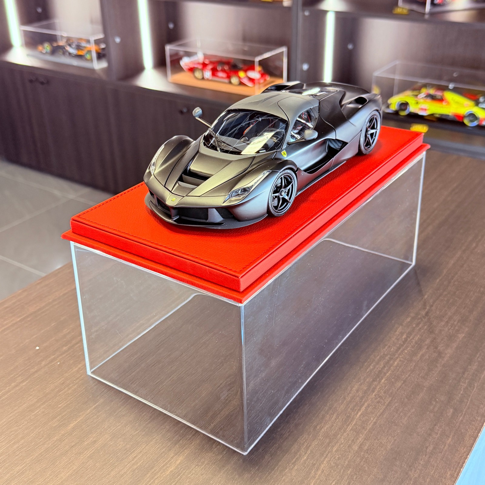 Ferrari LaFerrari Matt Black Poliform Pack Limited Edition 1:18 Scale by BBR