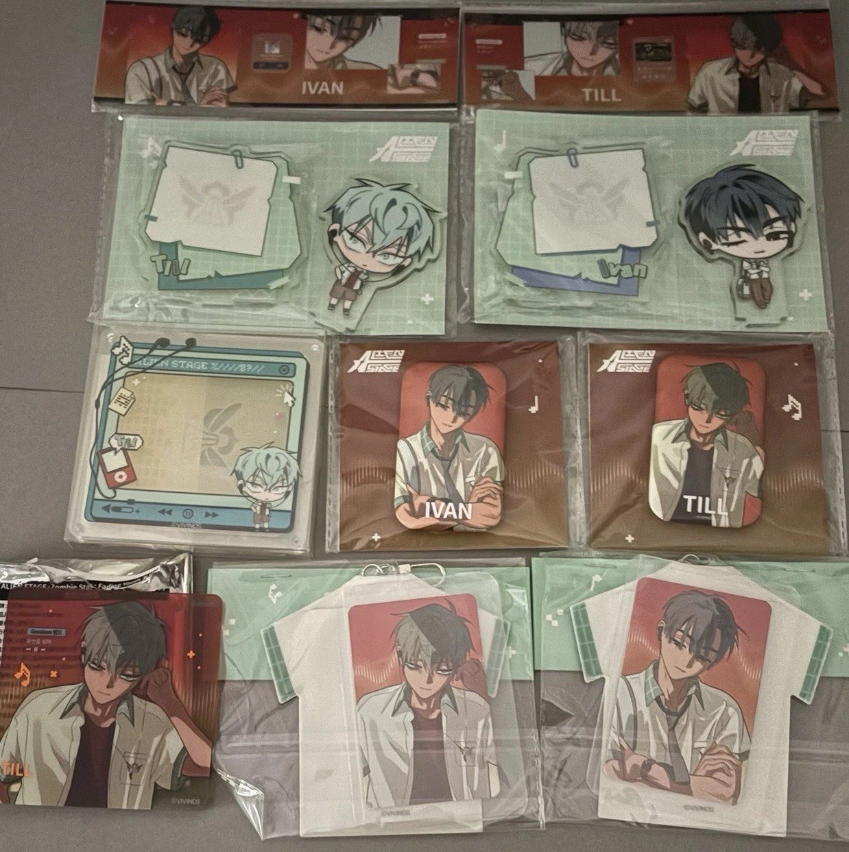 Official Alien Stage Fading Youth Merch Lot Limited Edition Ivan Till