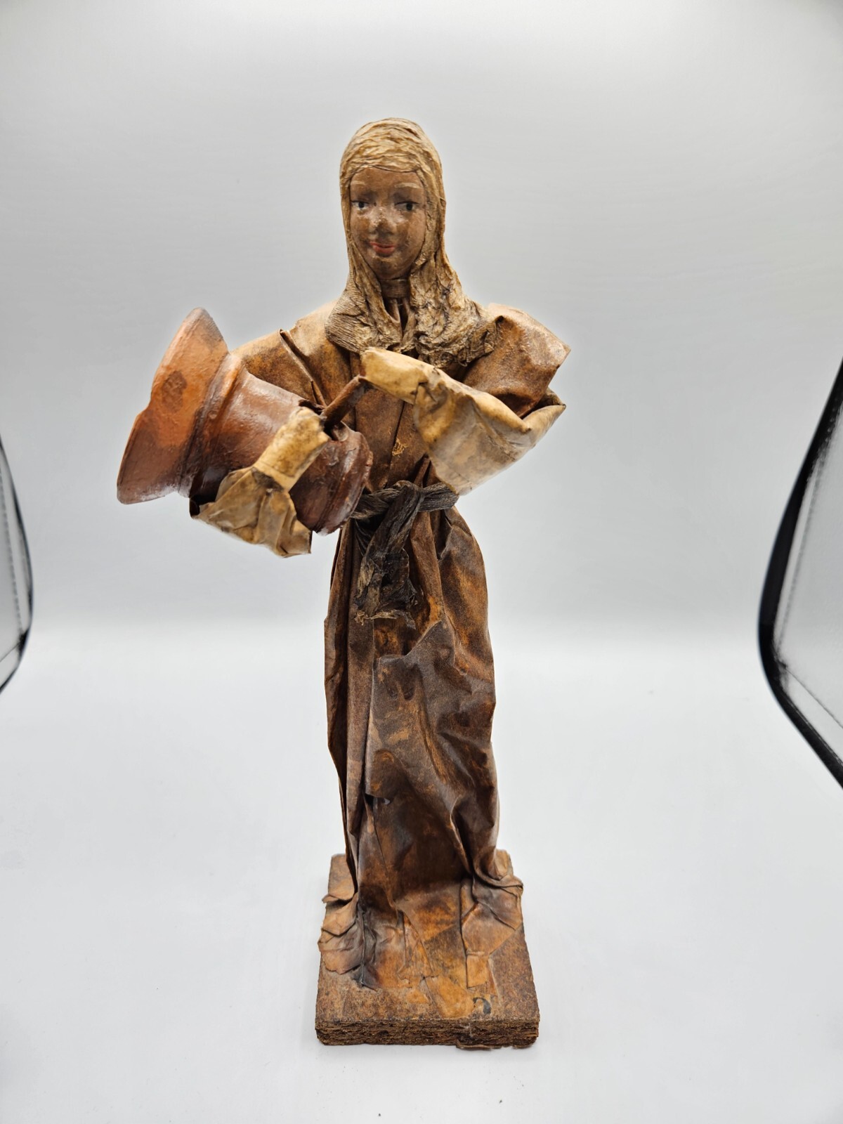 VTG. Mexican Paper Mache Woman Figurine