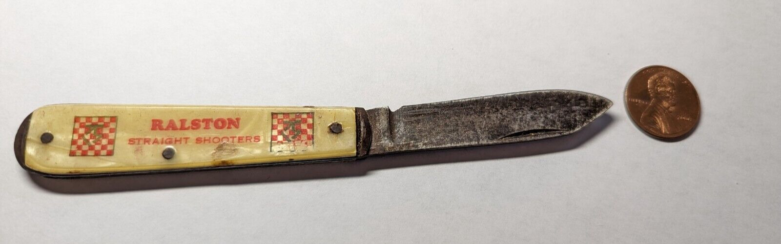 VINTAGE RALSTON STRAIGHT SHOOTERS POCKET KNIFE WAS $38 VINTAGE RALSTON STRAIGHT SHOOTERS POCKET KNIFE WAS $38